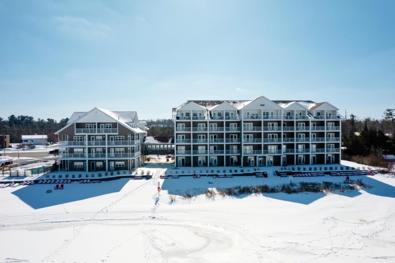 Cherry Tree Inn & Suites Traverse City Dış mekan fotoğraf