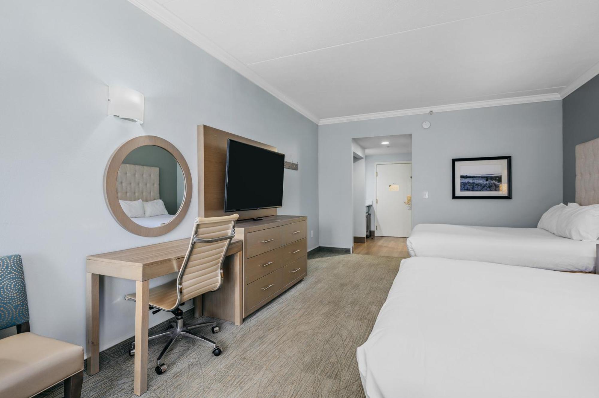 Cherry Tree Inn & Suites Traverse City Dış mekan fotoğraf
