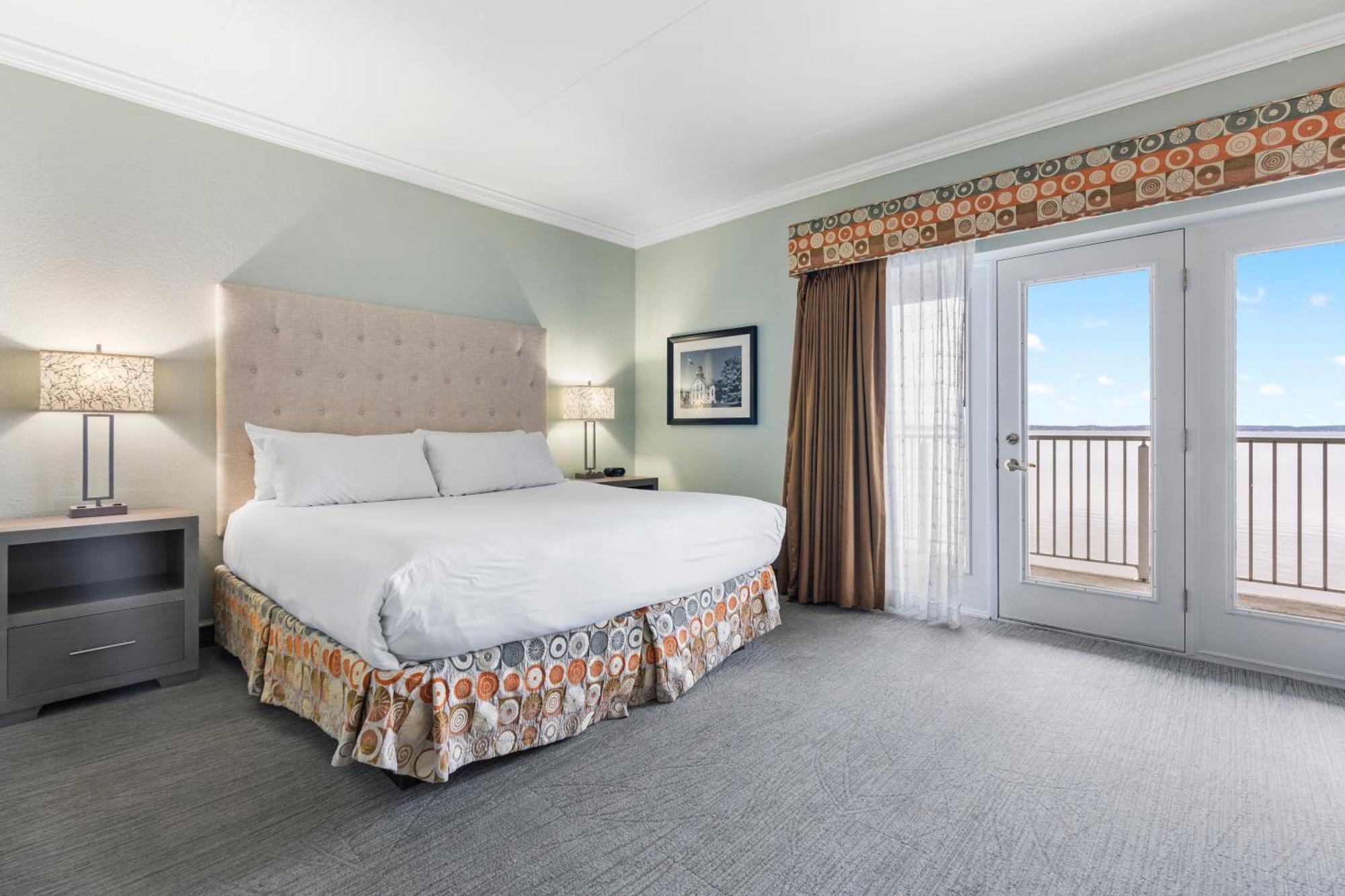 Cherry Tree Inn & Suites Traverse City Dış mekan fotoğraf
